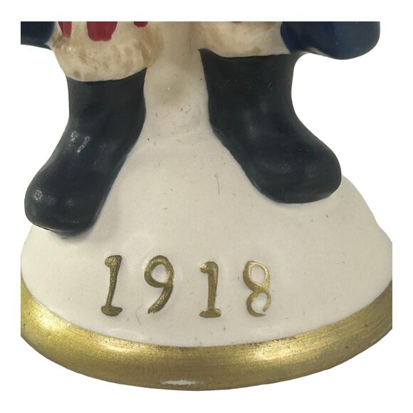 Mistletoe Mountain Traditions of Santa Claus Ornament “Peebles” America 1918 - Picture 6 of 16